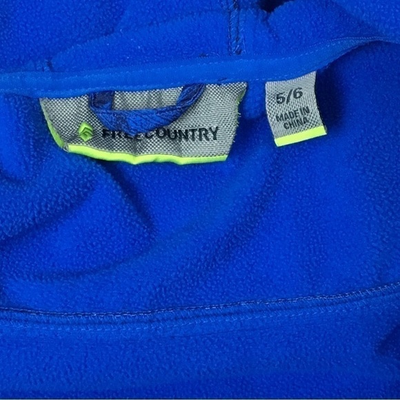 FREE COUNTRY Boy’s Ultimate Softshell Jacket Fleece Lined Reflective Size 5/6 - Picture 10 of 15